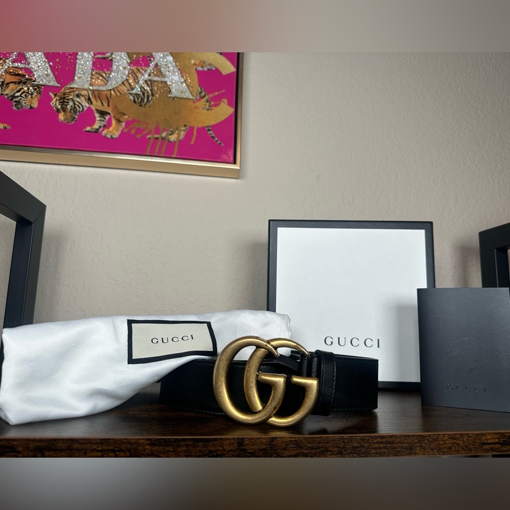 Gucci Black Leather Belt with Antique Gold Double G Buckle